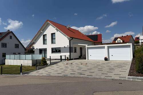 Foto - Haus zum Kaufen in Kaisheim 597.000,00 € 145.25 m²
