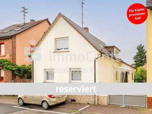 Foto - Haus zum Kaufen in Karlsruhe Hagsfeld 330.000,00 € 89 m²