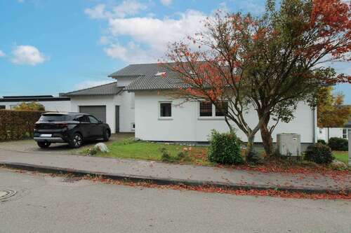 Foto - Haus zum Kaufen in Öpfingen 479.000,00 € 150.22 m²