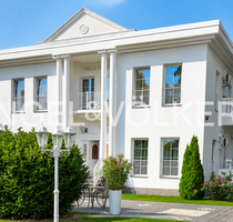 Haus zum Kaufen in Berlin-Spandau 1.695.000,00 € 241 m²