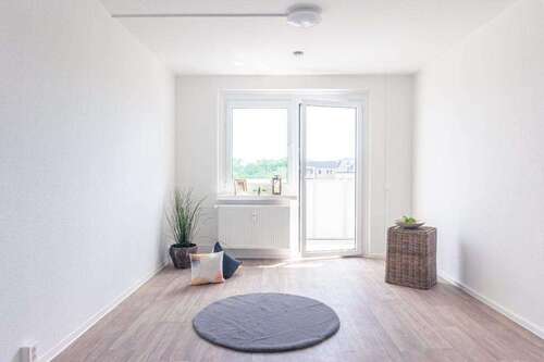 Foto - Wohnung zum Mieten in Chemnitz 598,00 € 90.69 m²