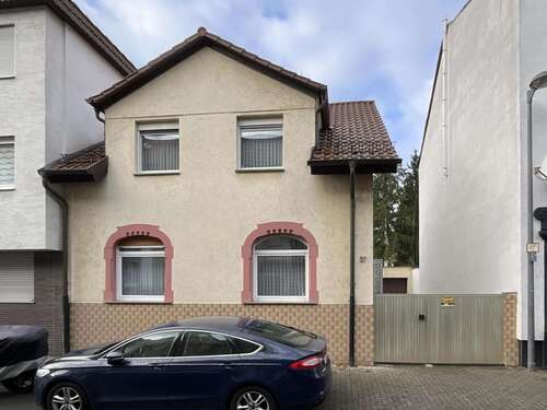 Foto - Haus zum Kaufen in Ludwigshafen 355.000,00 € 121 m²