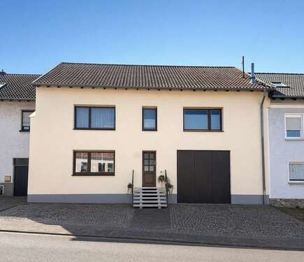 Foto - Haus zum Kaufen in Wallerfangen 235.000,00 € 140 m²