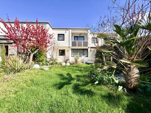 Foto - Haus zum Mieten in Langen 1.690,00 € 121.41 m²