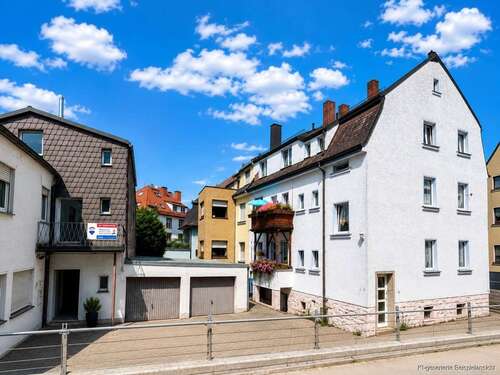 Foto - Haus zum Kaufen in Weiden 549.000,00 € 372 m²