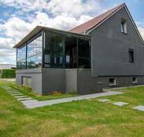 Haus zum Kaufen in Hennigsdorf 600.000,00 € 130.69 m²