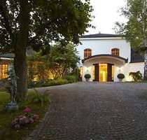 Haus zum Kaufen in Wachtberg 2.950.000,00 € 943 m²