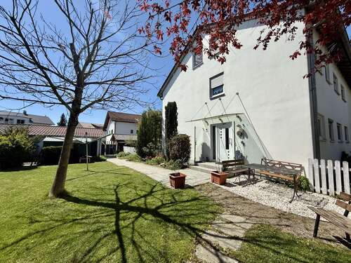 Foto - Haus zum Kaufen in Waldburg 540.000,00 € 241 m²