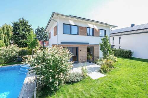 Foto - Haus zum Kaufen in Berlin 1.050.000,00 € 155 m²