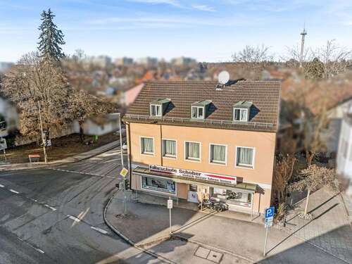Foto - Haus zum Kaufen in Markt Schwaben 879.000,00 € 192 m²