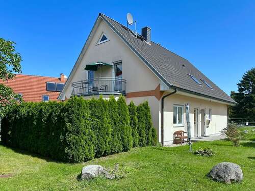 Foto - Haus zum Kaufen in Hohenkirchen 390.000,00 € 220 m²