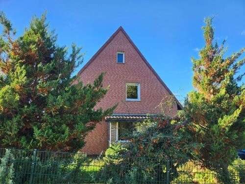 Foto - Haus zum Kaufen in Rinteln 269.000,00 € 207 m²