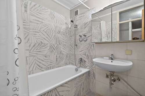 Foto - Wohnung zum Kaufen in Eggenstein-Leopoldshafen Leopoldshafen 230.000,00 € 71.24 m²