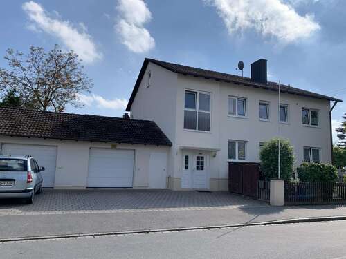 Foto - Wohnung zum Mieten in Straubing 1.000,00 € 100 m²
