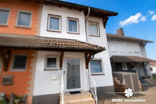 Foto - Haus zum Kaufen in Stockstadt am Main 395.000,00 € 134.87 m²