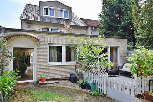 Foto - Haus zum Kaufen in Bonn - Vilich-Müldorf 890.000,00 € 222 m²