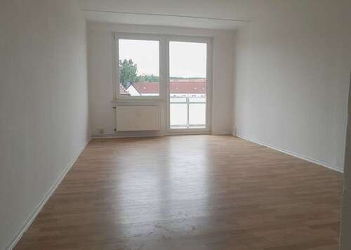 Foto - Wohnung zum Mieten in Naumburg (Saale) 353,00 € 55.9 m²