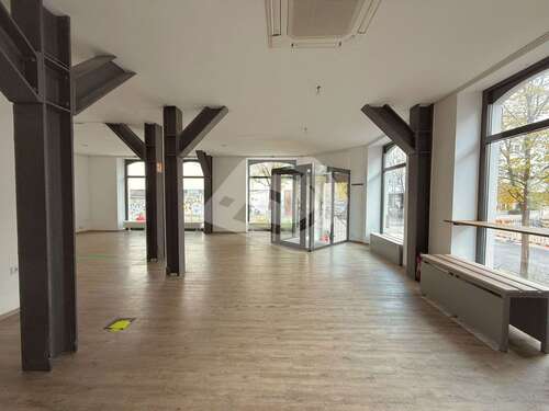 Foto - Büro in Freiburg im Breisgau 5.900,00 € 220 m²