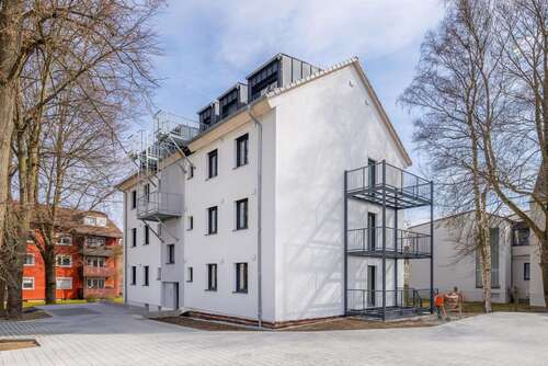 Foto - Wohnung zum Mieten in Hof 820,00 € 66 m²