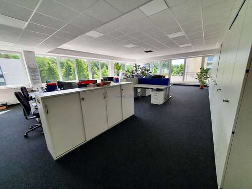 Foto - Büro in Karlsruhe 4.006,37 € 402.65 m²