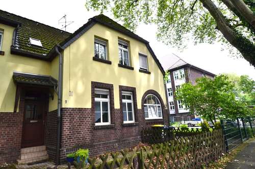 Foto - Wohnung zum Kaufen in Duisburg-Neumühl 120.000,00 € 87 m²