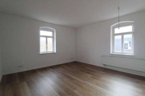 Foto - Wohnung zum Mieten in Penig 341,00 € 56.85 m²