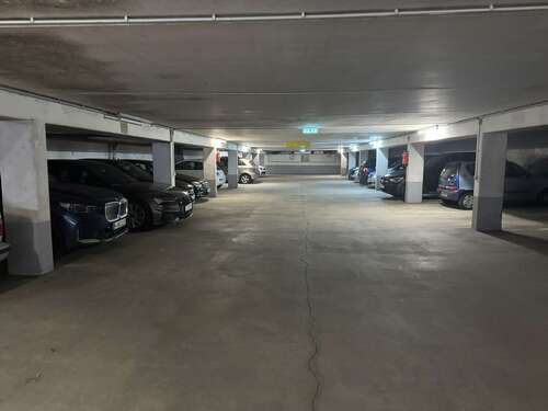 Foto - Garage zu vermieten in Frankfurt am Main 100,00 €