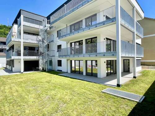 Foto - Haus zum Kaufen in Grenzach-Wyhlen 4.750.000,00 € 1096.64 m²