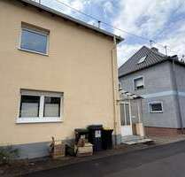Haus zum Kaufen in Großrosseln Karlsbrunn 99.000,00 € 130 m² - Großrosseln / Karlsbrunn