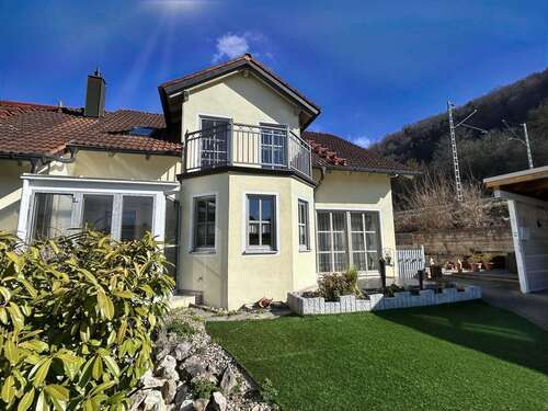 Foto - Haus zum Kaufen in Dollnstein 369.000,00 € 122 m²