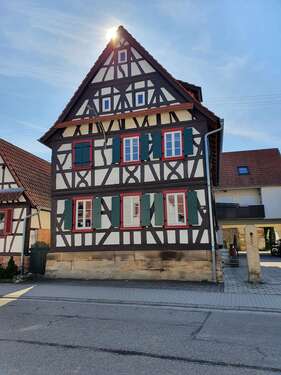 Foto - Wohnung zum Mieten in Hatzenbühl 400,00 € 38.8 m²