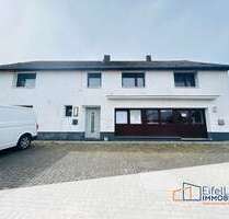 Haus zum Kaufen in Hellenthal Hollerath 239.000,00 € 65 m² - Hellenthal / Hollerath