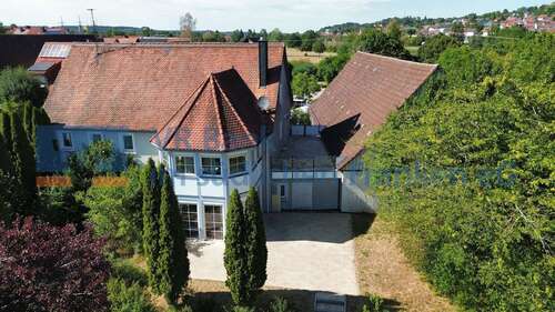 Foto - Haus zum Kaufen in Feuchtwangen 475.000,00 € 240 m²