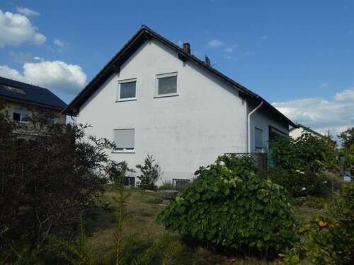 Foto - Haus zum Kaufen in Waldalgesheim 415.000,00 € 129 m²