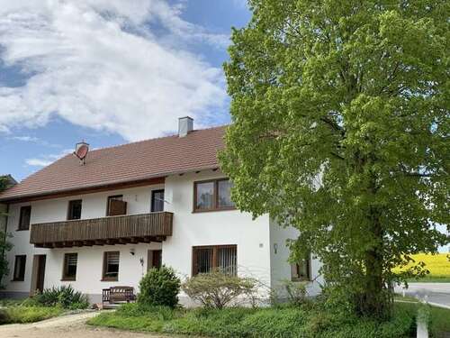 Foto - Wohnung zum Mieten in Neufahrn in Niederbayern 990,00 € 115 m²