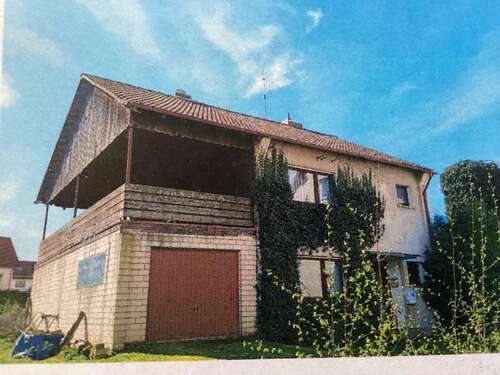 Foto - Haus zum Kaufen in Lanzenhain 109.000,00 € 115 m²