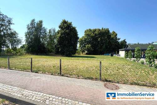 Foto - Grundstück zu verkaufen in Kyritz 49.000,00 € 886 m²