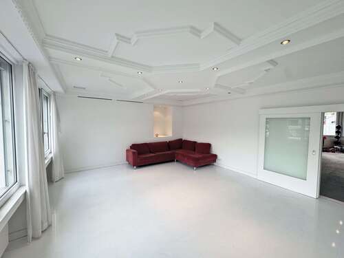 Foto - Büro in Stuttgart 3.100,00 € 303 m²