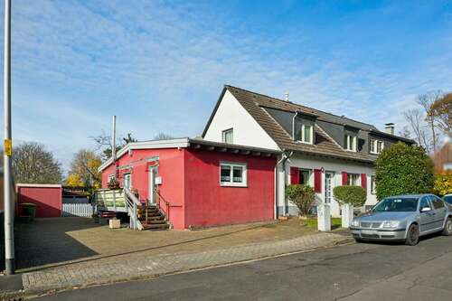 Foto - Haus zum Kaufen in Siegburg 315.000,00 € 177.4 m²