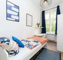 WG-Zimmer in Berlin 670,00 € 11 m²