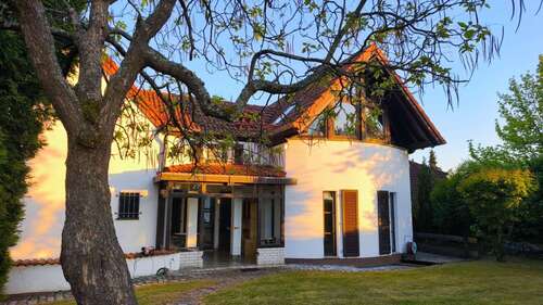 Foto - Haus zum Kaufen in Ober-Ramstadt 998.000,00 € 227.11 m²