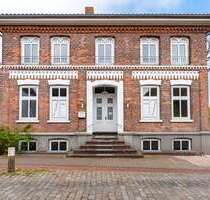Haus zum Kaufen in Wyk auf Föhr 660.000,00 € 300 m²