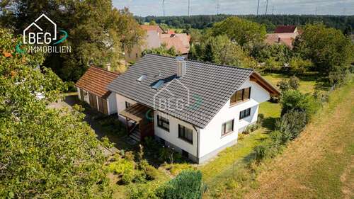 Foto - Haus zum Kaufen in Bühlertann Fronrot 639.000,00 € 298.66 m²
