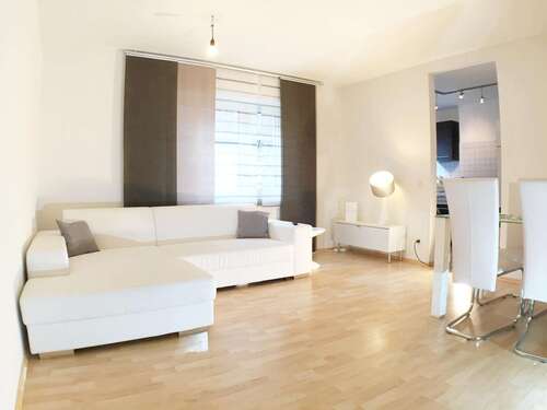 Foto - Wohnung zum Mieten in Landsham b. Kirchheim 800,00 € 46 m²