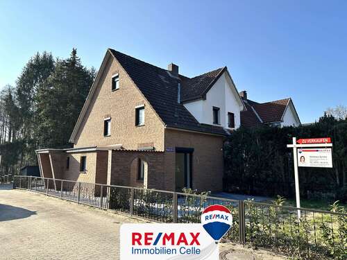 Foto - Haus zum Kaufen in Höfer 188.000,00 € 95 m²