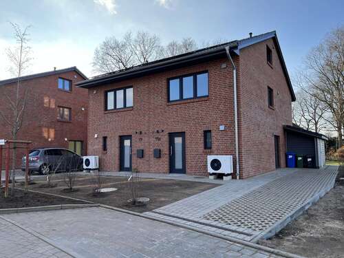 Foto - Haus zum Mieten in Neumünster 1.595,00 € 116 m²