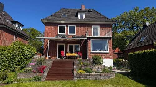 Foto - Haus zum Kaufen in Hamburg-Langenhorn 929.000,00 € 190.92 m²