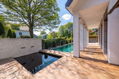 Foto - Haus zum Kaufen in Gröbenzell 3.495.000,00 € 406 m²