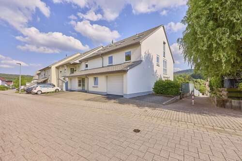 Foto - Wohnung zum Kaufen in Hochspeyer 495.000,00 € 230 m²