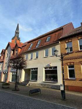 Foto - Wohnung zum Mieten in Gräfenhainichen 642,00 € 107 m²